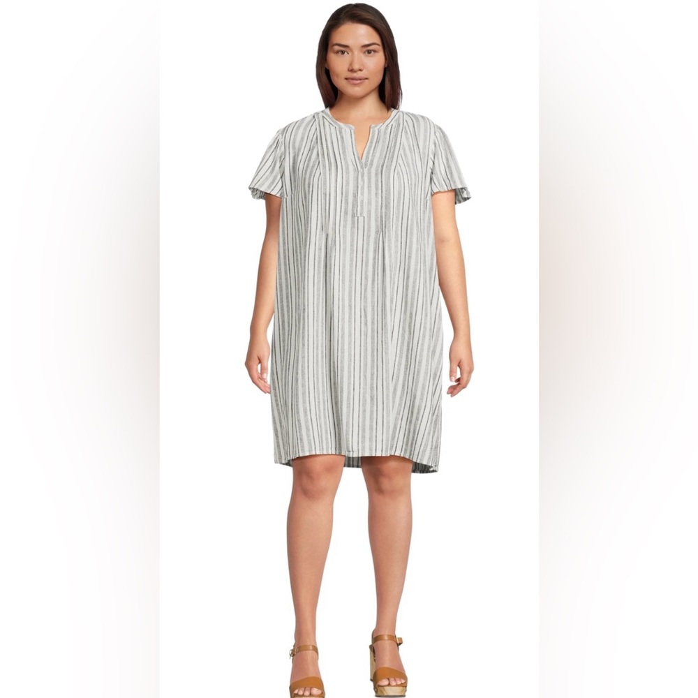 Terra & Sky Linen Blend Pintuck dress with flutter sleeves 4X